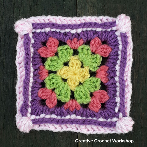 Groovy Cluster Granny Square | Creative Crochet Workshop @creativecrochetworkshop | American Crochet @americancrochet #grannysquare #freecrochetpattern #groovygrannysquarecal